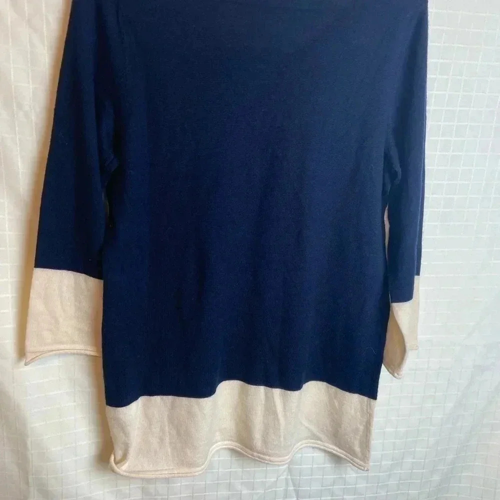 Gap Women’s Navy Blue Cream Sweater Long Sleeve Size Medium Wool Blend - Picture 3 of 4